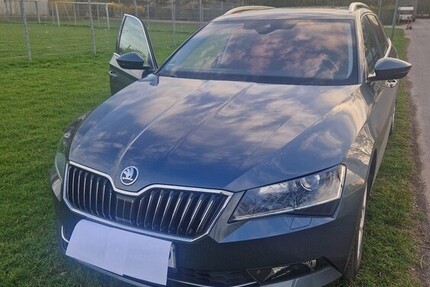 Skoda Superb 84.616 km 18.000 &euro; Köln 50667