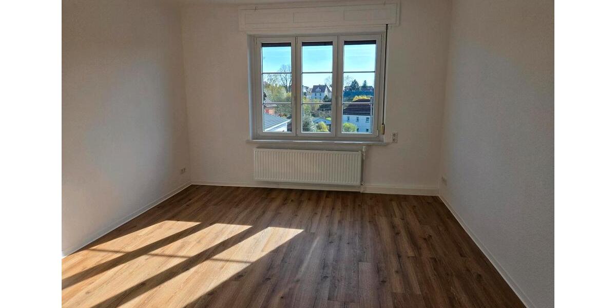 Etagenwohnung Großröhrsdorf - 3 Zimmer, 72 m&sup2;, 550&euro; | Angebot:26487204