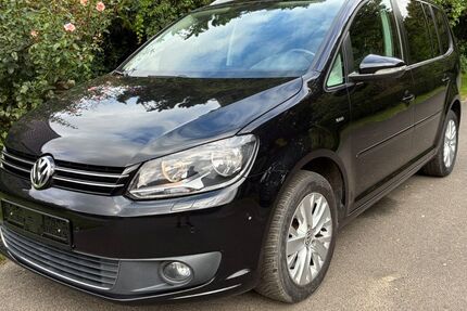 VW Touran 111.400 km 10.999 &euro; Frechen 50226