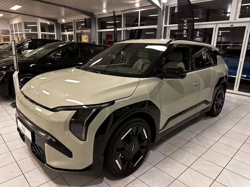 EV3