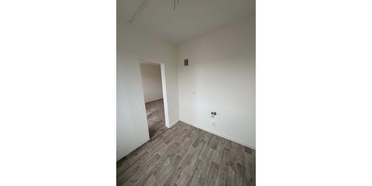 Etagenwohnung Brand-Erbisdorf Erbisdorf - 3 Zimmer, 57 m&sup2;, 310&euro; | Angebot:25977805