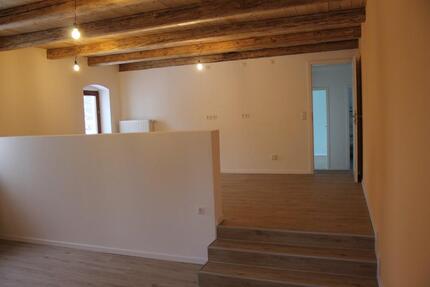 Wohnung Bischofswerda - 5 Zimmer, 115 m&sup2;, 1.090&euro; | Angebot:25380133