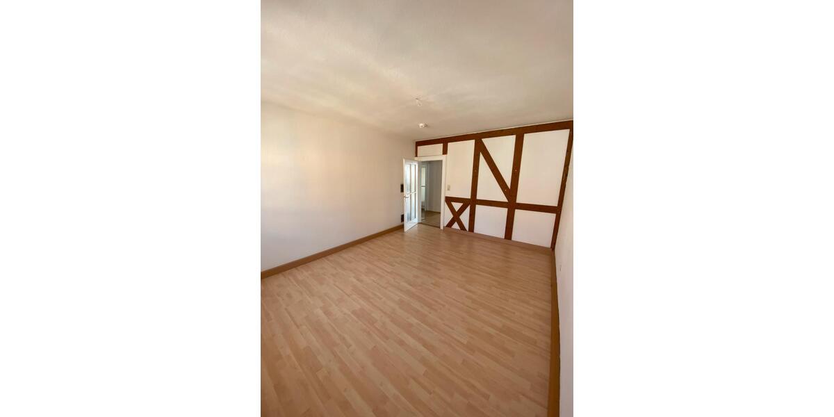 Etagenwohnung Rothenburg ob der Tauber - 3 Zimmer, 84 m&sup2;, 890&euro; | Angebot:25078913