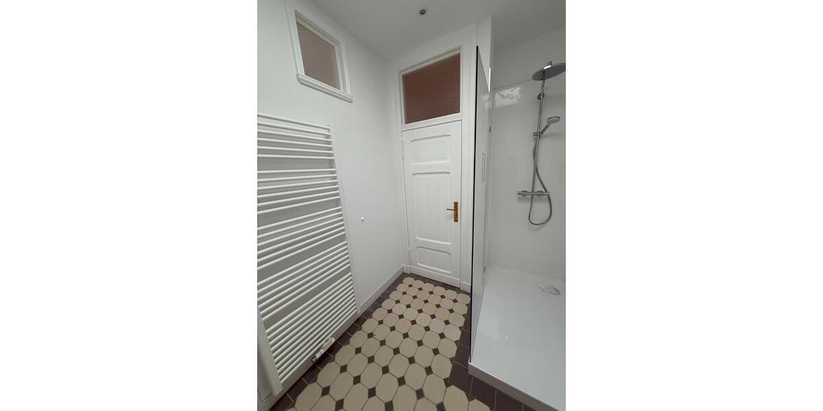 Dachgeschoßwohnung Berlin Steglitz-Zehlendorf - 2 Zimmer, 80 m&sup2;, 1.512&euro; | Angebot:25510565