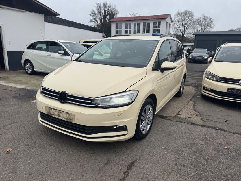 VW Touran 360.000 km 4.900 € hamburg 20537