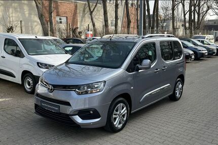 Toyota Proace City (Verso) 93.010 km 23.490 &euro; Berlin 13403