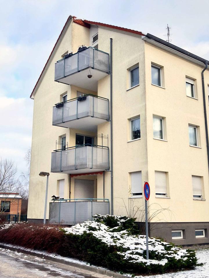 Vermiete 3-R-Wohnung mit Balkon & KFZ-Stellpl, Sanitz Ortsmitte