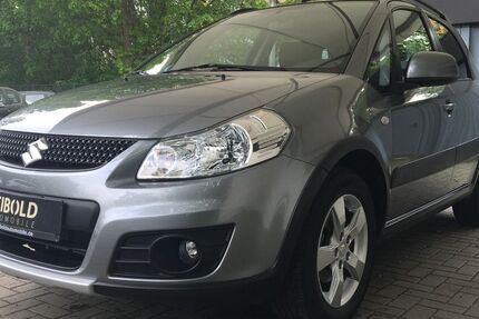 Suzuki SX4 15.242 km 9.980 &euro; Berlin 10315