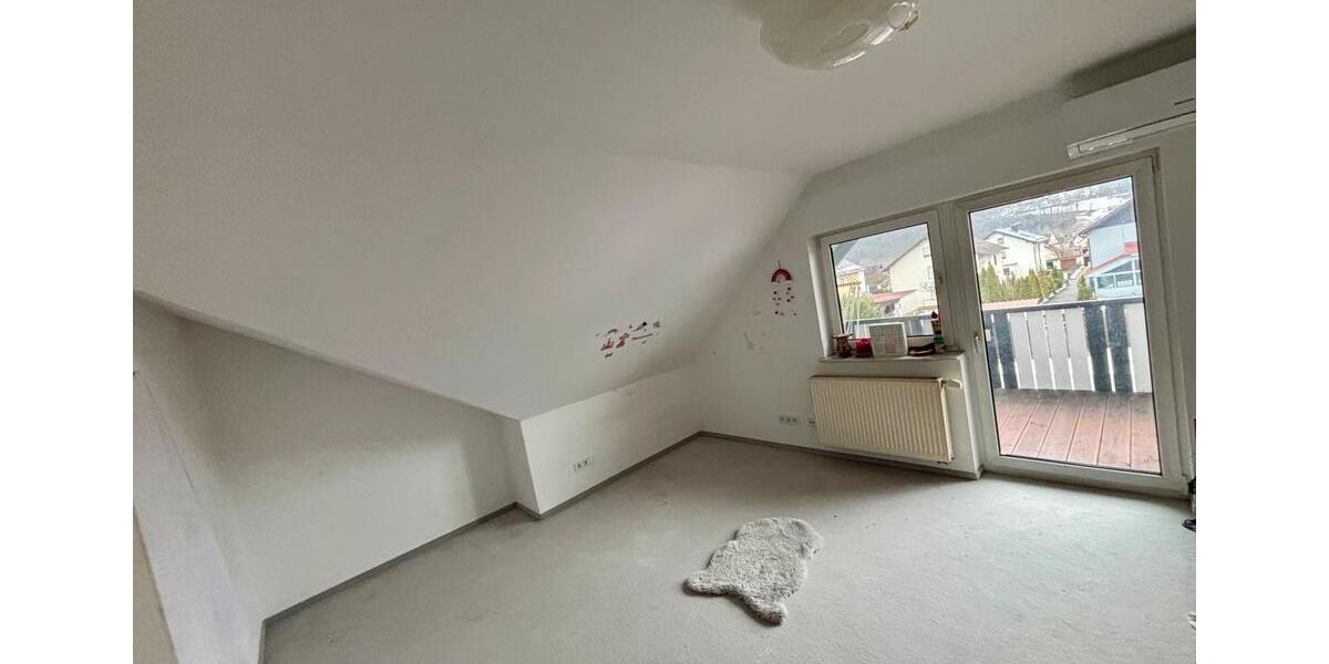 Einfamilienhaus Gemünden am Main - 5.5 Zimmer, 125 m&sup2;, 1.300&euro; | Angebot:24775054