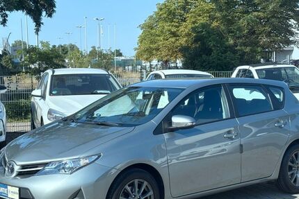 Toyota Auris 70.629 km 9.390 € Haßloch 67454