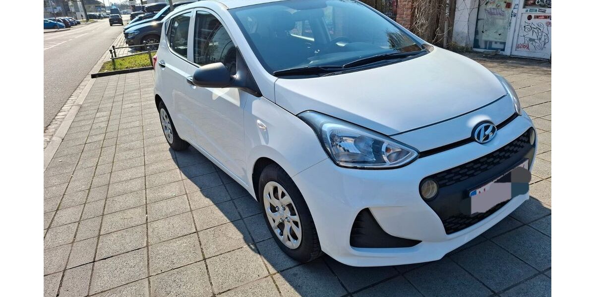 Hyundai i10 58.350 km 8.490 &euro; Nürnberg 90441
