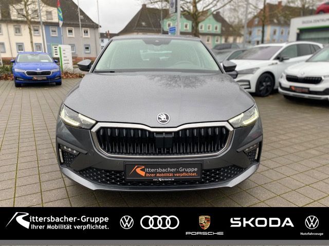 Skoda Scala 5.682 km 25.280 € Kaiserslautern 67657