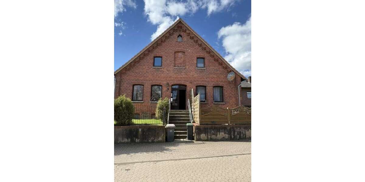Einfamilienhaus Hameln Kernstadt - 12 Zimmer, 201 m&sup2;, 120.000&euro; | Angebot:26556277