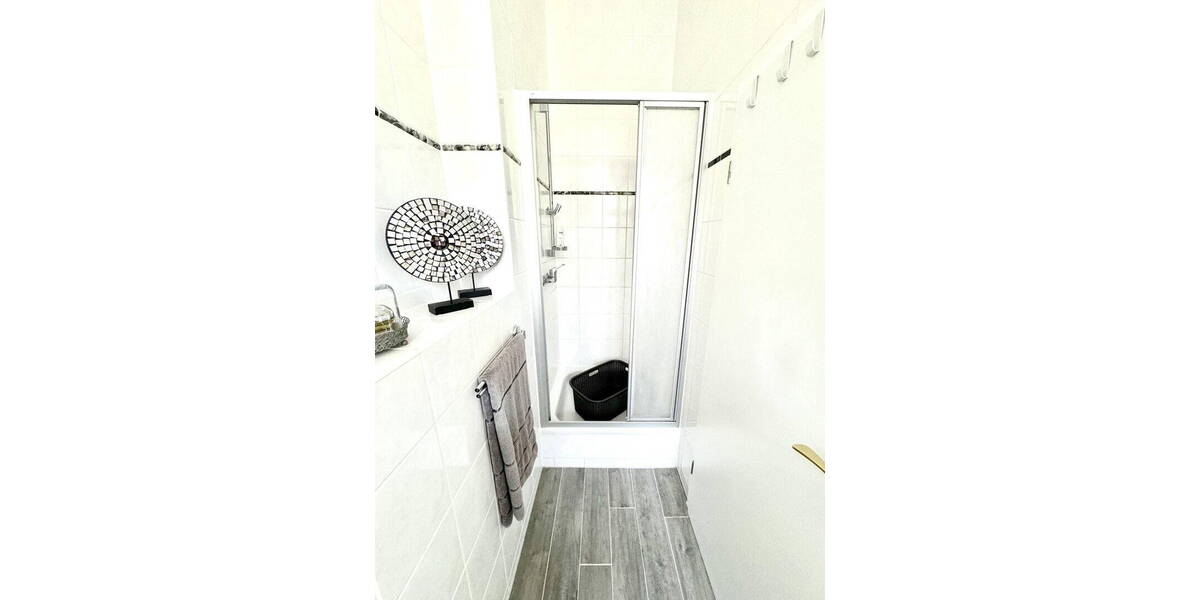 Etagenwohnung Neubrandenburg Jahnviertel - 2 Zimmer, 57 m&sup2;, 145.000&euro; | Angebot:26806855