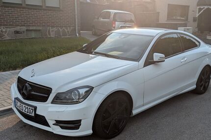 Mercedes-Benz C 250 127.000 km 15.000 &euro; Baesweiler 52499