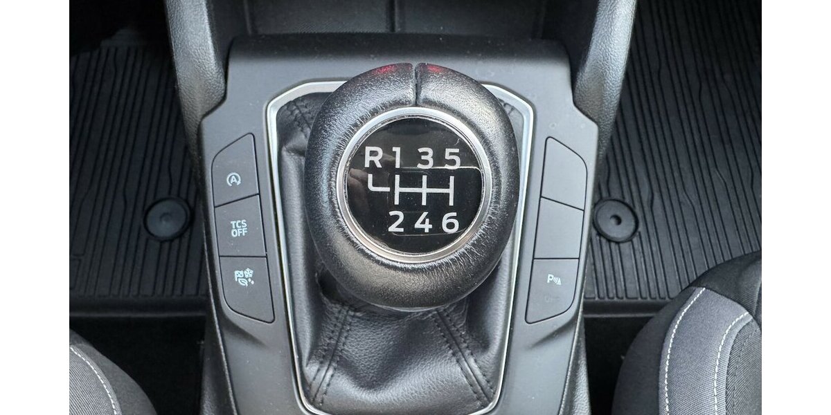 Ford Focus Navi Temp. Sitzh. Spurh. CarPlay EURO6 1Hd 93.000 km 11.500 &euro; Erftstadt 50374