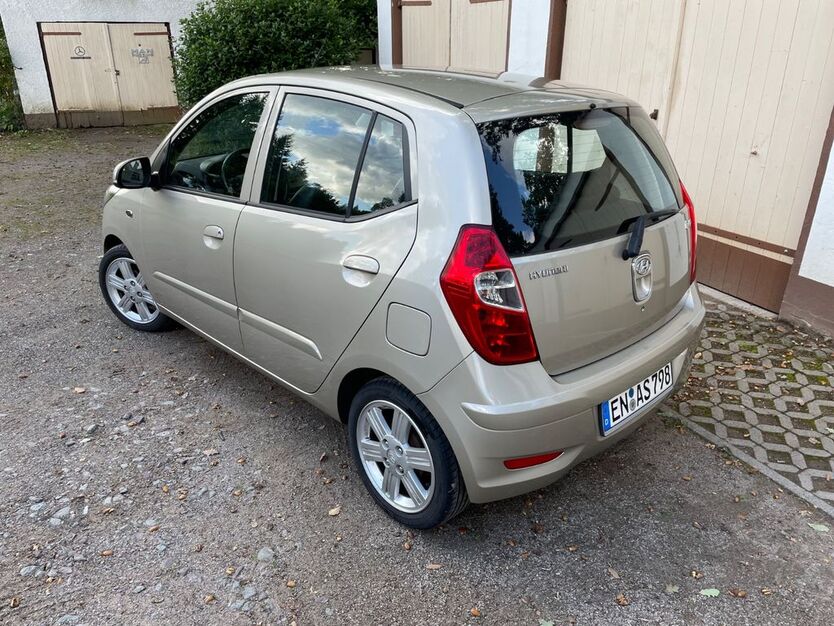 Hyundai i10 52.000 km 4.100 € Wetter (Ruhr) 58300