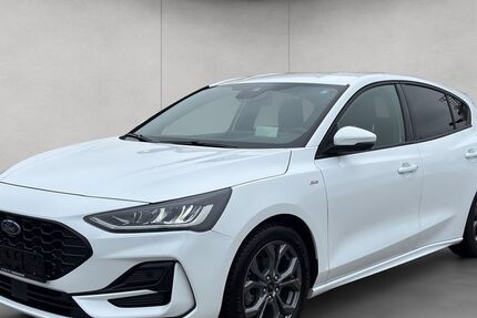 Ford Focus 22.143 km 21.950 &euro; Frankfurt 60386