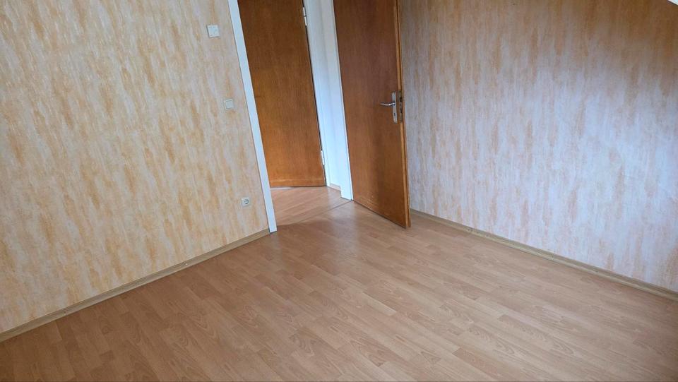 Dachgeschoßwohnung Lahnstein - 2 Zimmer, 45 m&sup2;, 380&euro; | Angebot:24770591