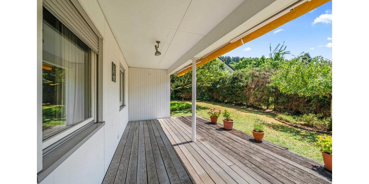 Einfamilienhaus Freiburg im Breisgau Herdern - 5 Zimmer, 182 m&sup2;, 2.184&euro; | Angebot:25379081