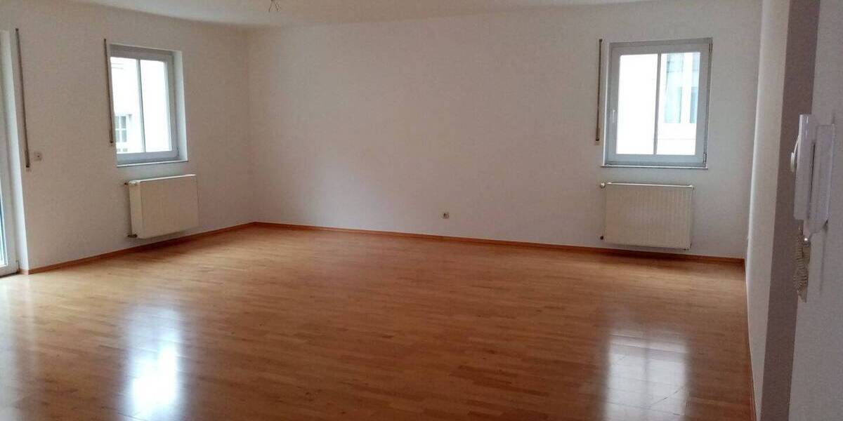Etagenwohnung Bad Kissingen - 3 Zimmer, 94 m&sup2;, 295.000&euro; | Angebot:26207462
