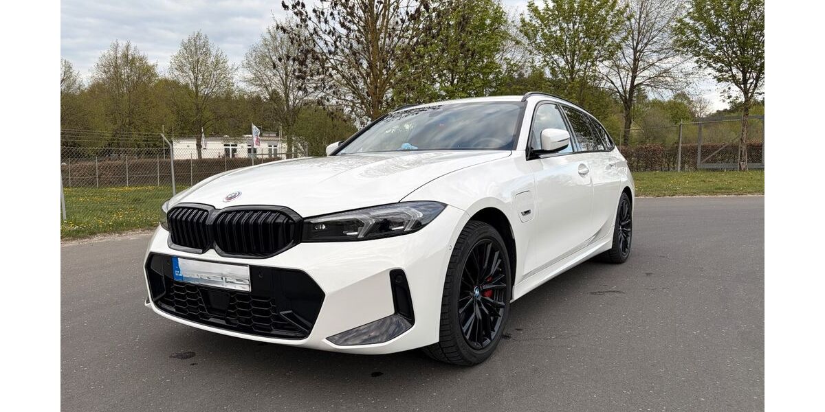 BMW 330 72.000 km 34.250 &euro; Bitburg 54634