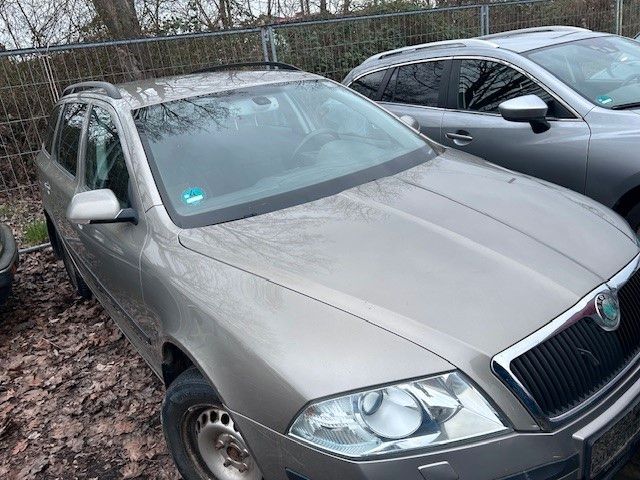 Skoda Octavia 282.899 km 1.299 &euro; Römerberg 67354