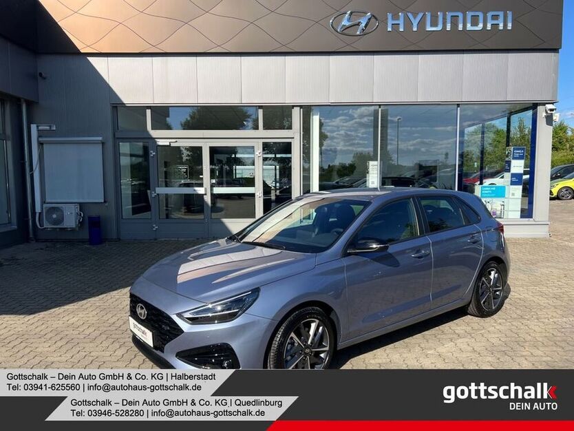 i30