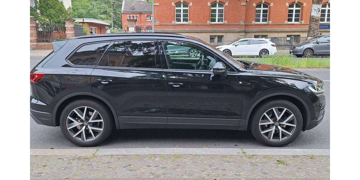 VW Touareg 20.400 km 66.000 &euro; Berlin, Stadt 10777