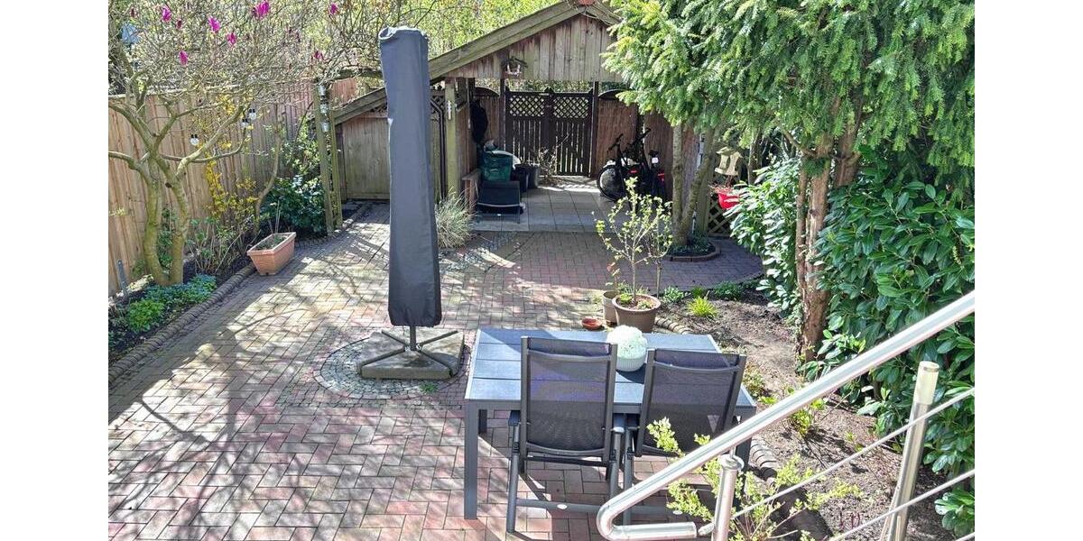 Reihenhaus Emden - 5 Zimmer, 146 m&sup2;, 270.000&euro; | Angebot:27084713