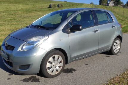 Toyota Yaris 175.500 km 3.390 € Freyung 94078