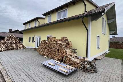 Haus zum Kaufen in Walderbach 499.000 € 294 m² 8 zimmer