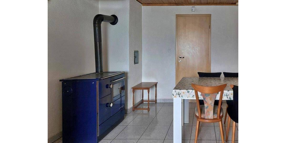 Einfamilienhaus Bad Marienberg - 9 Zimmer, 186 m&sup2;, 173.000&euro; | Angebot:26929544