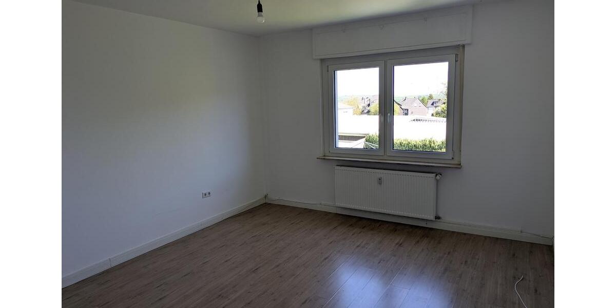 Etagenwohnung Brilon - 3 Zimmer, 80 m&sup2;, 520&euro; | Angebot:26329312