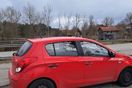 Hyundai i20 40.000 km 6.600 &euro; Böbing 82389