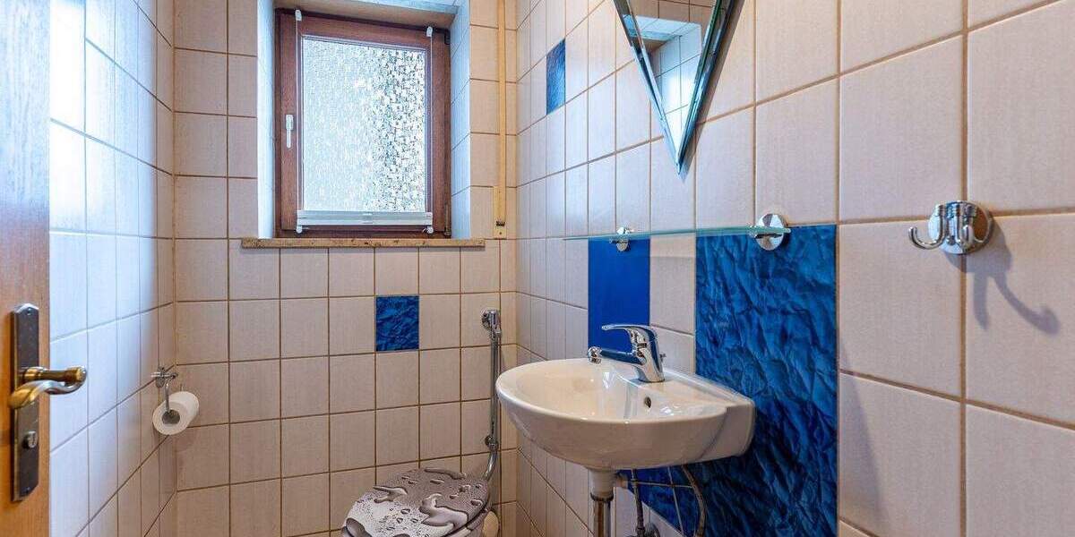 Raum für Ihre Ideen - Einfamilienhaus mit großem Potenzial in Gaimersheim zimmer