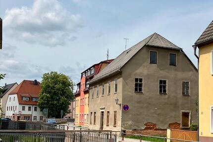Haus Hainichen - 8 Zimmer, 180 m&sup2;, 49.000&euro; | Angebot:26691430