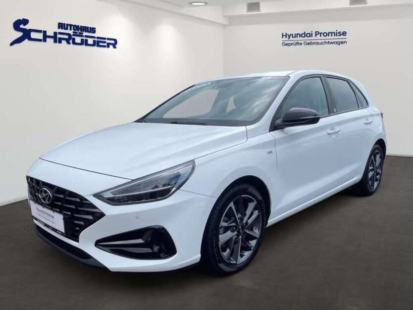 i30