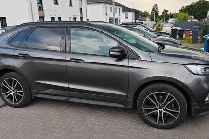 Ford Edge 129.000 km 22.990 &euro; Biederitz 39175