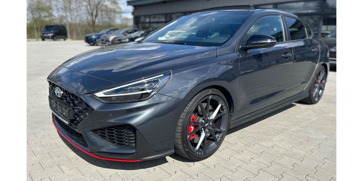 Hyundai i30 113.896 km 25.989 &euro; Nordhorn 48531