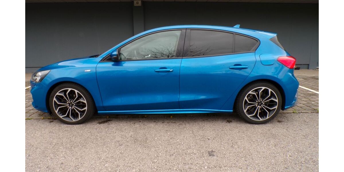 Ford Focus 72.122 km 12.700 &euro; Rosenheim 83026