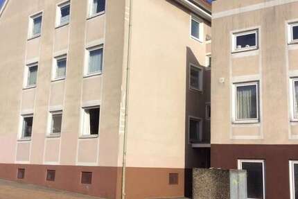 Wohnung zum Mieten in Lübeck 467 € 50.16 m² 2 zimmer