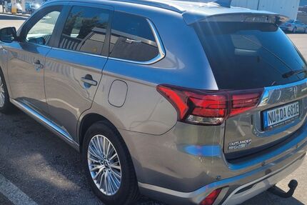 Mitsubishi Plug-in Hybrid Outlander 105.000 km 23.999 &euro; Neu Ulm 89231