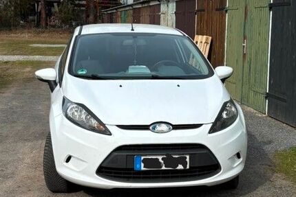 Ford Fiesta 182.000 km 1.800 &euro; Glashütte OT Schlottwitz 01768