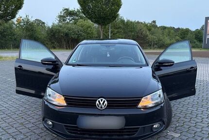 VW Jetta 203.872 km 8.200 &euro; Nordhorn 48529