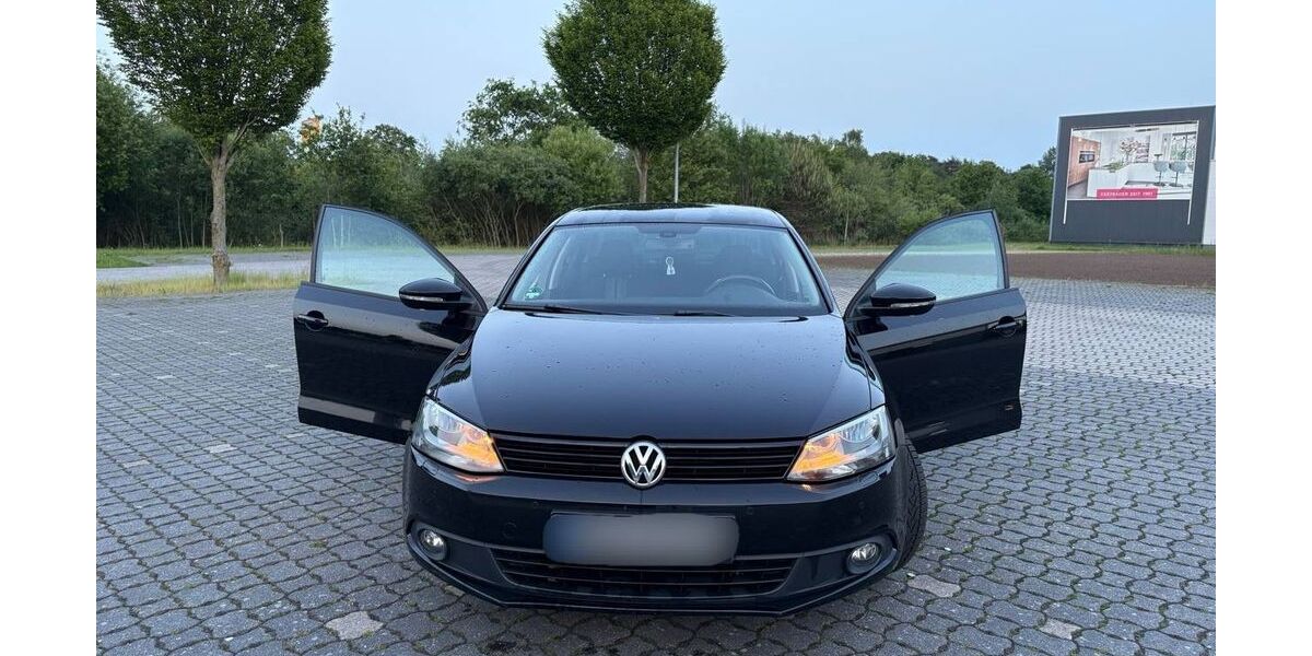 VW Jetta 203.872 km 8.200 &euro; Nordhorn 48529