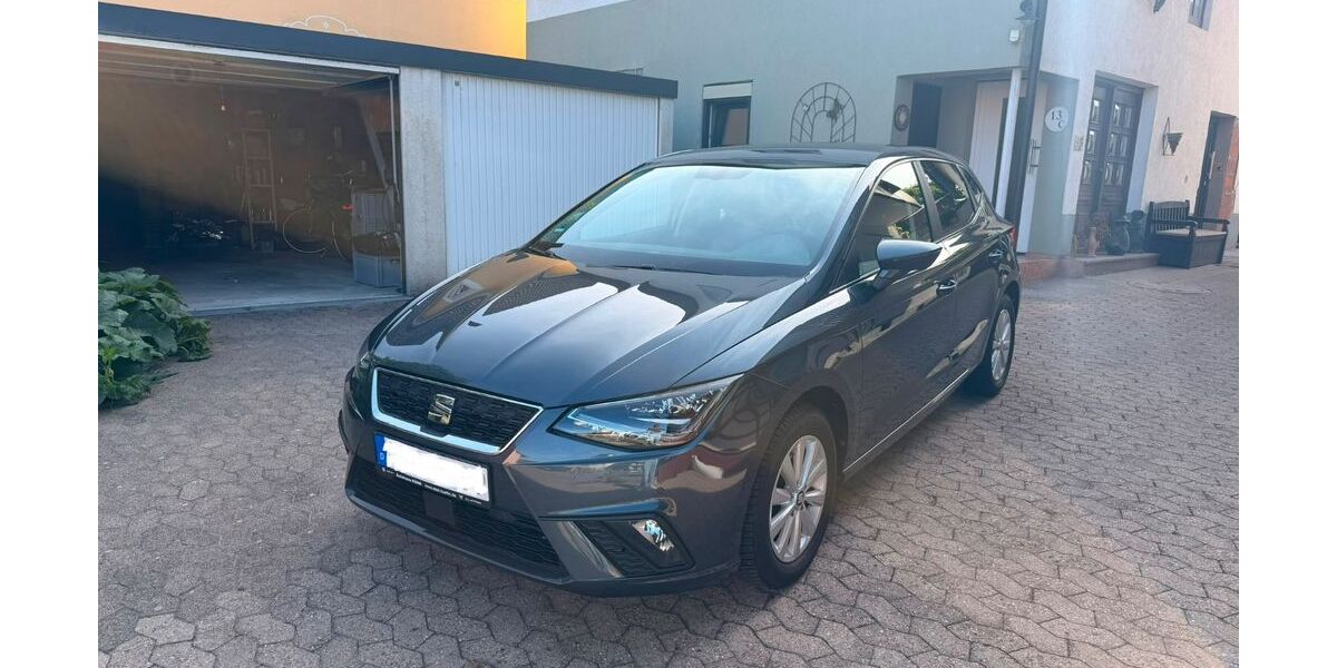 Seat Ibiza 74.852 km 15.300 &euro; Offenburg 77656