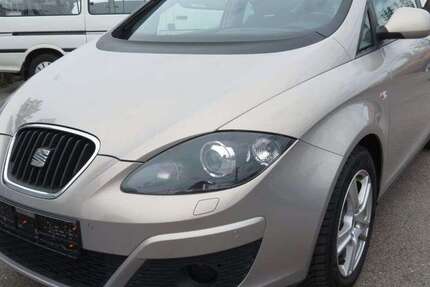 Seat Altea 85.500 km 7.800 &euro; Rosenheim 83026