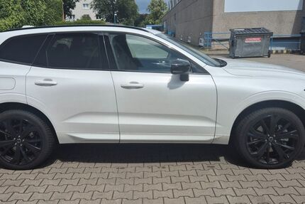 Volvo XC60 1.100 km 59.000 &euro; Berlin 13595