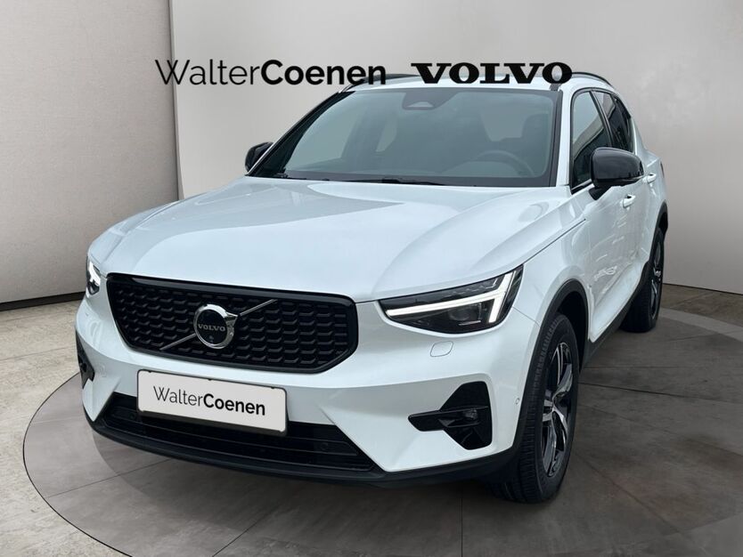 Volvo XC40 24.151 km 36.980 € Mönchengladbach 41068